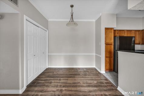 31 High Street East Hartford CT 06118
