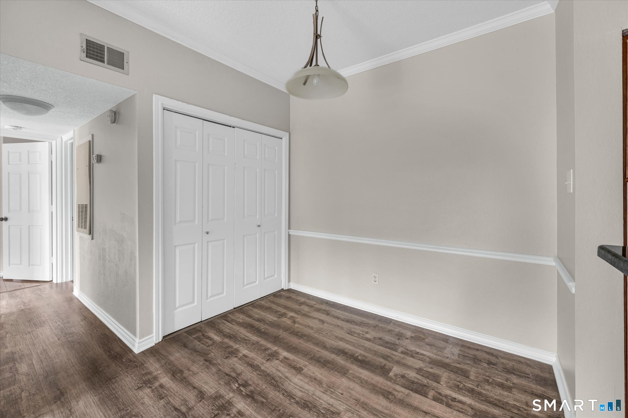 31 High Street East Hartford CT 06118