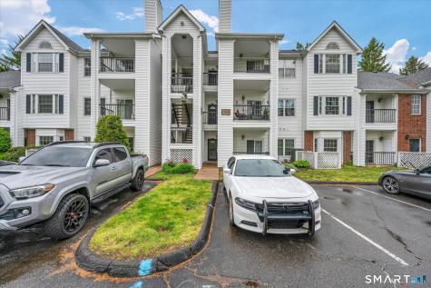 31 High Street East Hartford CT 06118