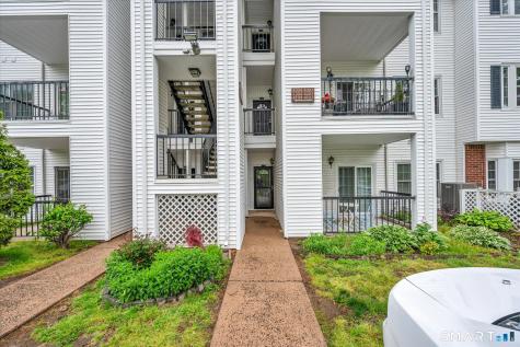 31 High Street East Hartford CT 06118