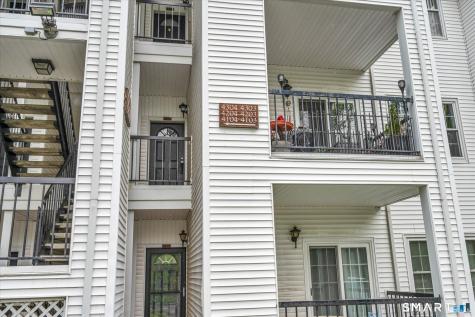 31 High Street East Hartford CT 06118