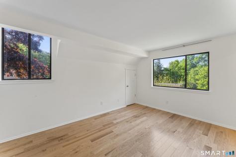 69 Heritage Village Southbury CT 06488