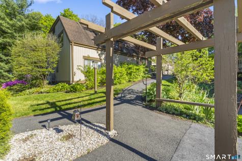 69 Heritage Village Southbury CT 06488