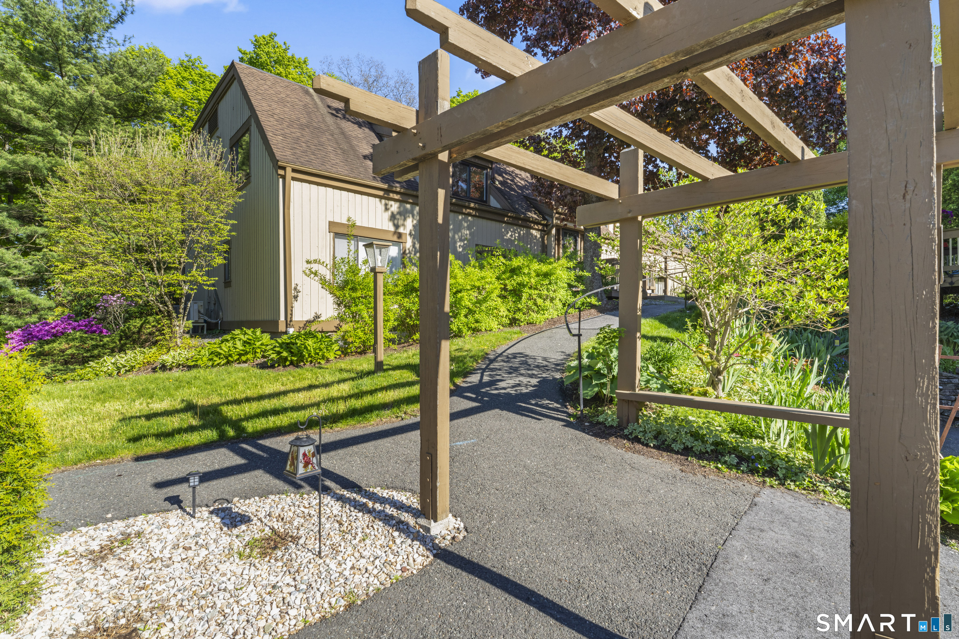 69 Heritage Village Southbury CT 06488