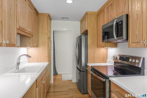 69 Heritage Village Southbury CT 06488