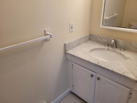73 Park Avenue Danbury CT 06810