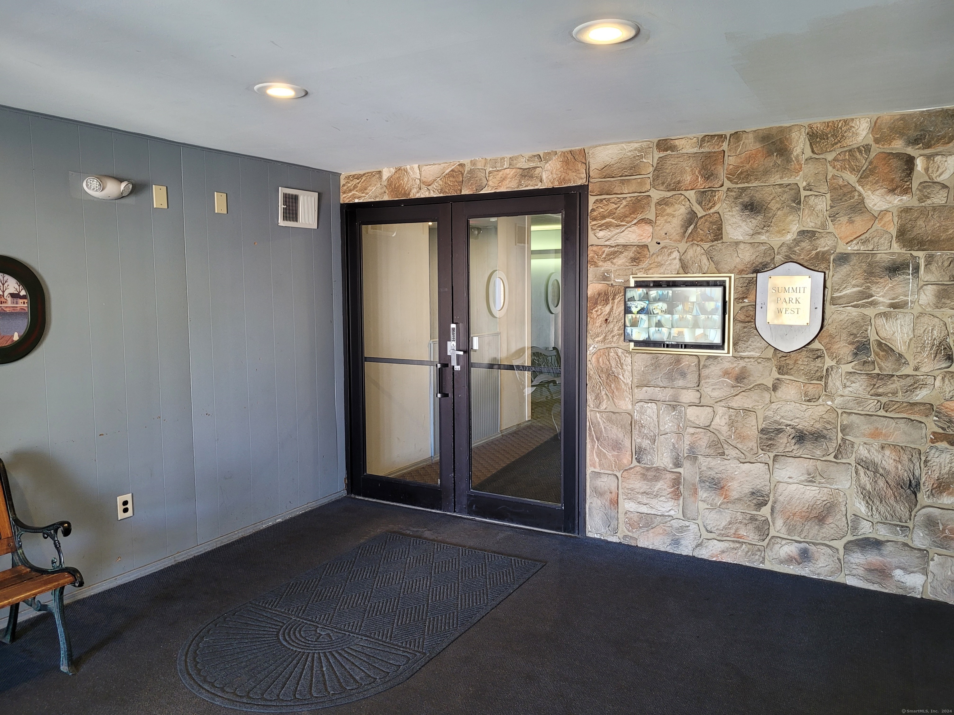 73 Park Avenue Danbury CT 06810