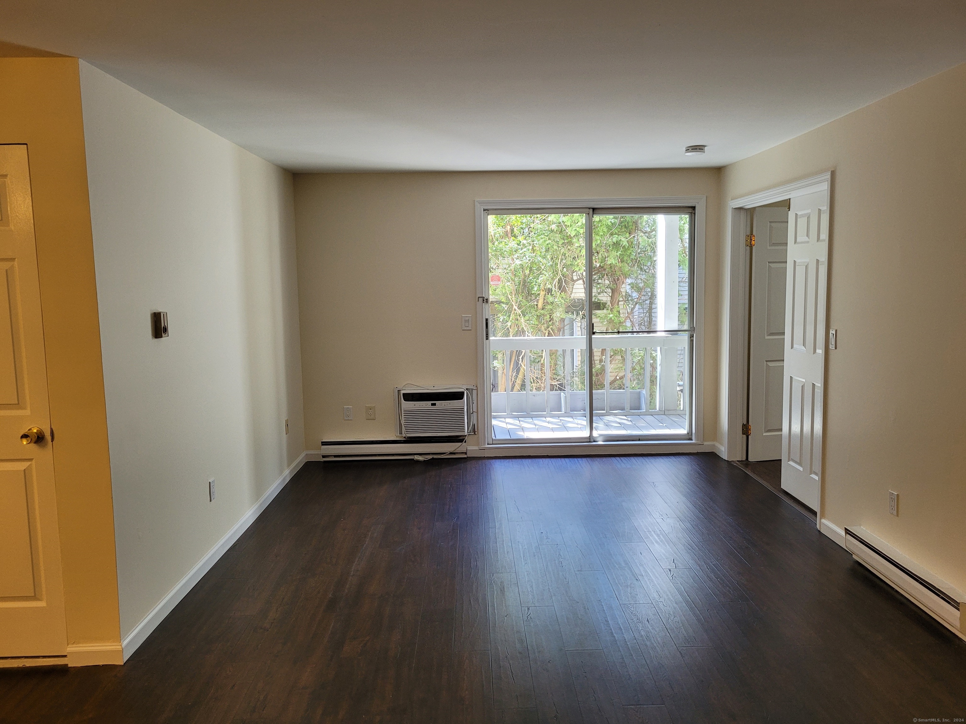 73 Park Avenue Danbury CT 06810
