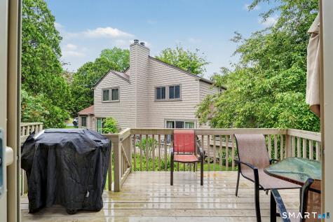 41 Happy Hollow Circle Stratford CT 06614