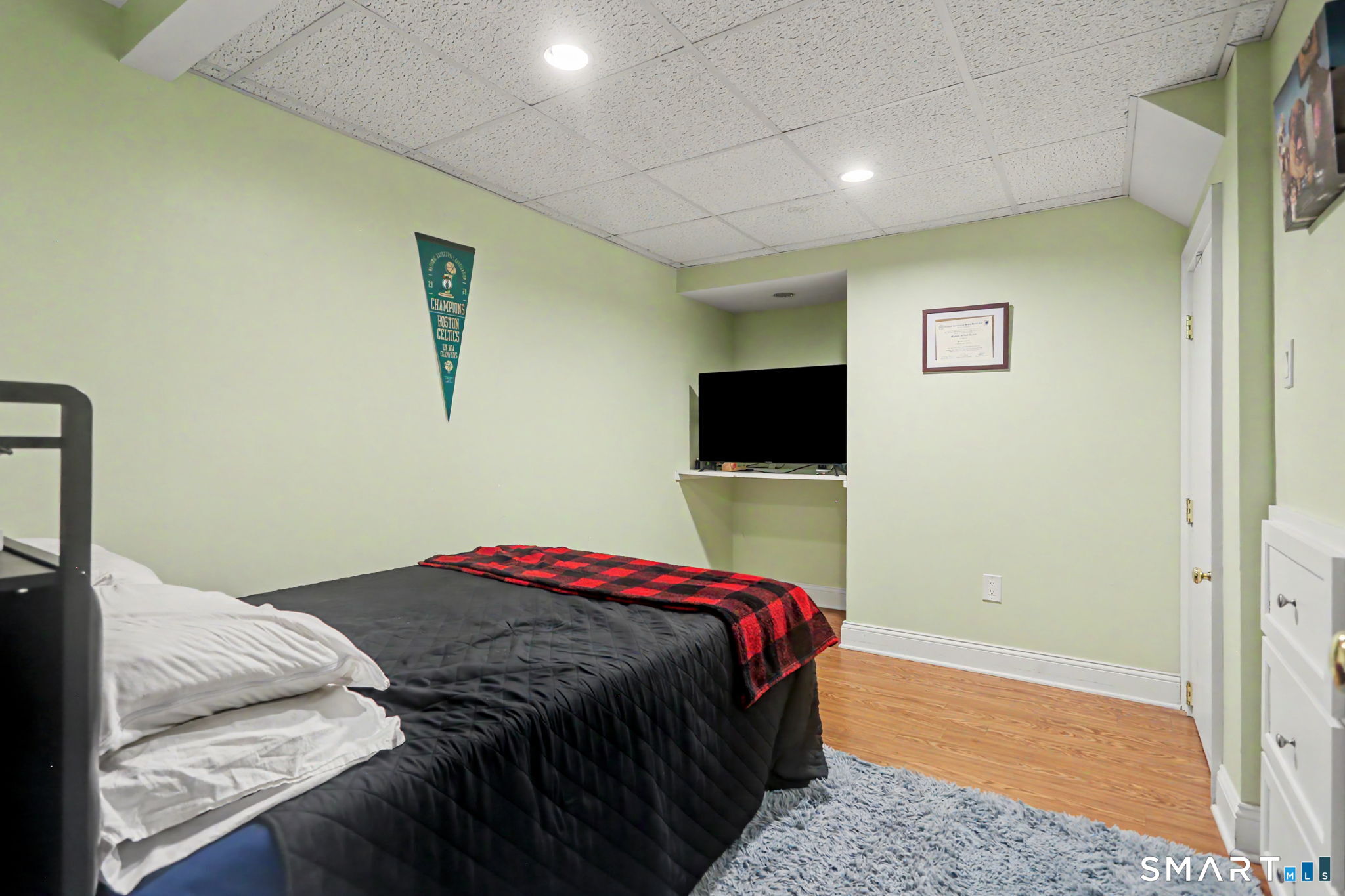 41 Happy Hollow Circle Stratford CT 06614