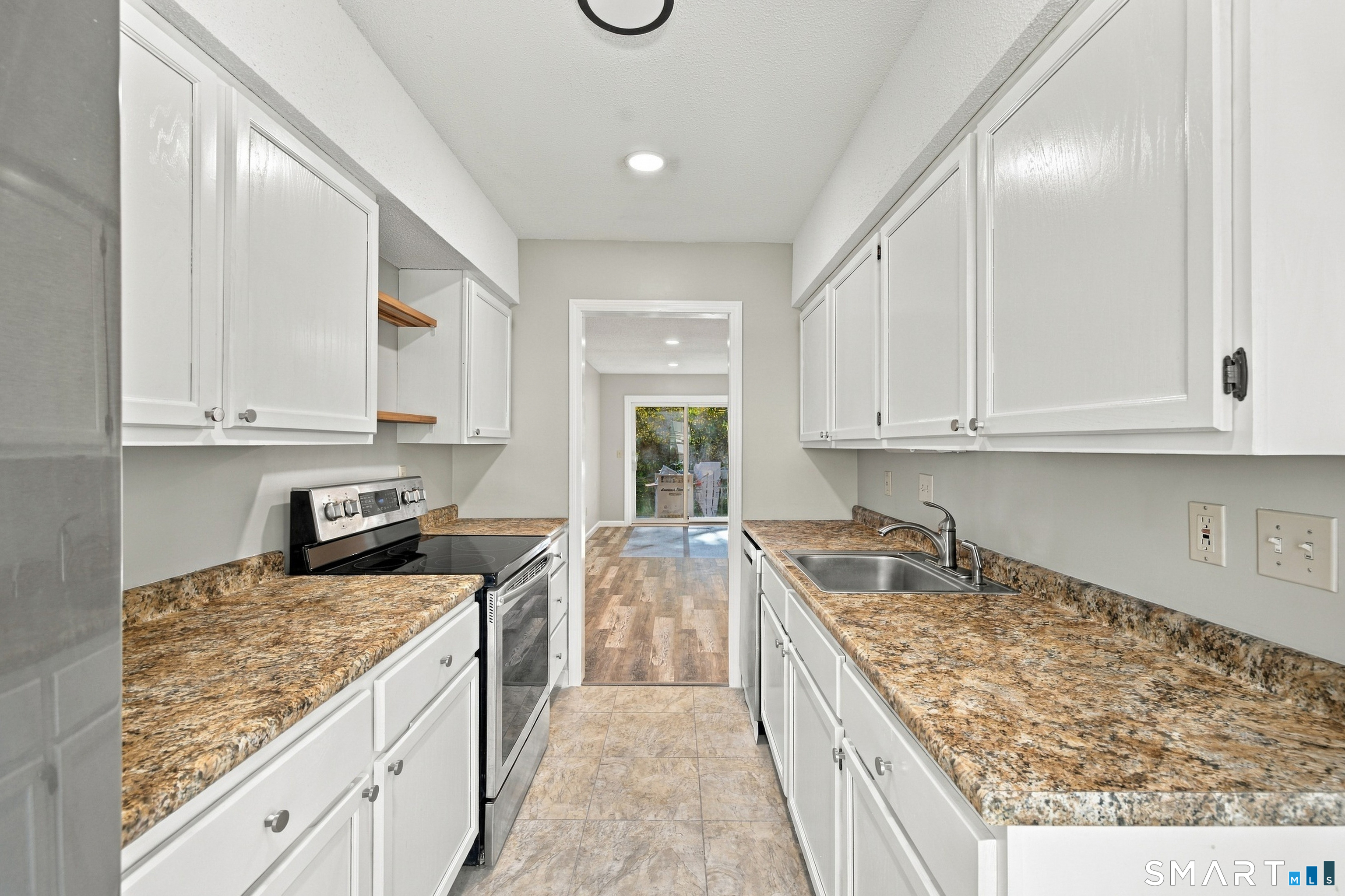 11 Riverview Drive East Windsor CT 06088
