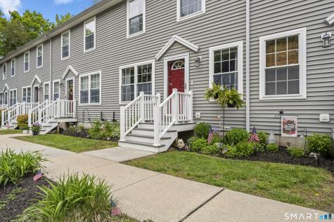 10 Cathcart Drive Griswold CT 06351