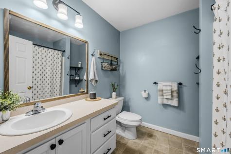 10 Cathcart Drive Griswold CT 06351