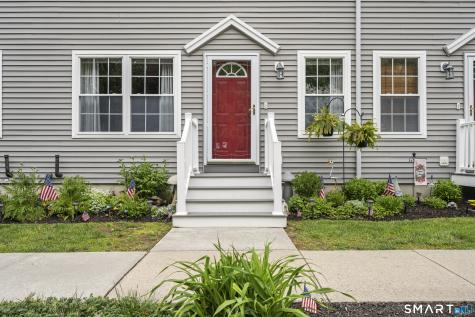 10 Cathcart Drive Griswold CT 06351