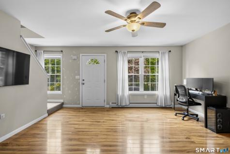 10 Cathcart Drive Griswold CT 06351