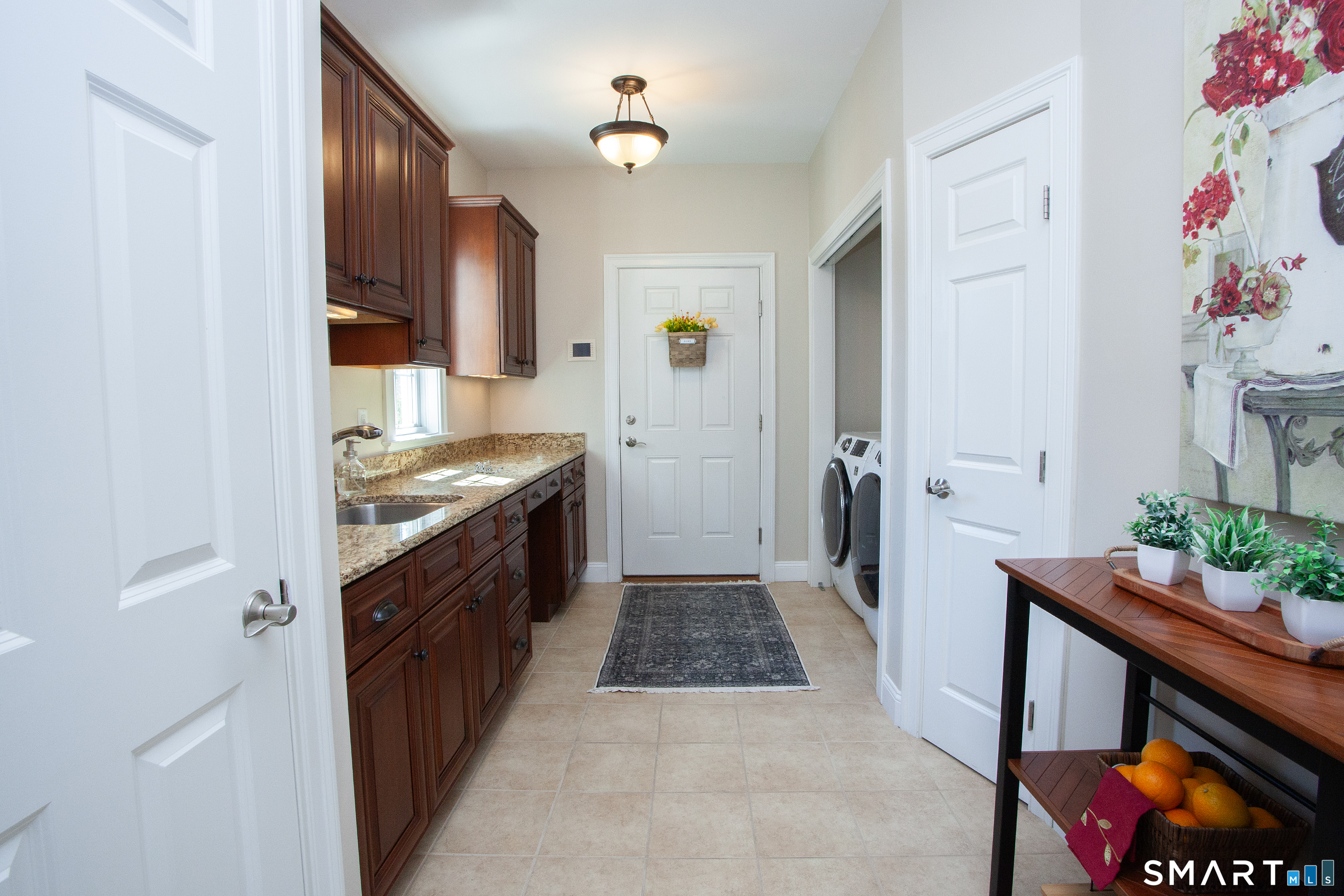 37 Bantry Road Simsbury CT 06070