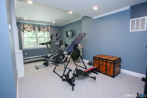 37 Bantry Road Simsbury CT 06070