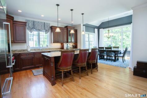 37 Bantry Road Simsbury CT 06070