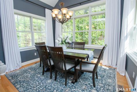 37 Bantry Road Simsbury CT 06070