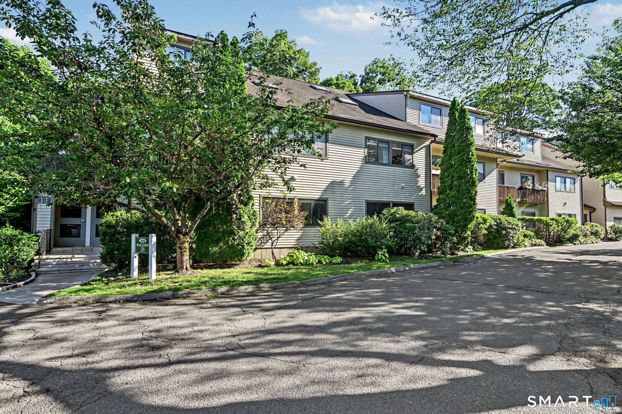 2435 Bedford Street Stamford CT 06905
