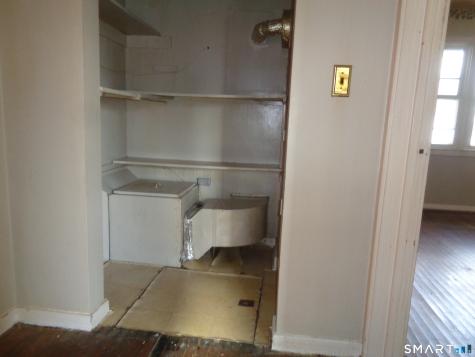 1121 Success Avenue Stratford CT 06614