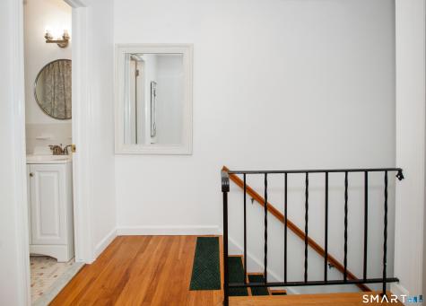 32 East Hills Drive New Canaan CT 06840