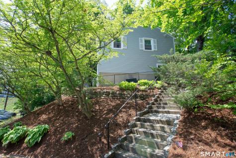 32 East Hills Drive New Canaan CT 06840