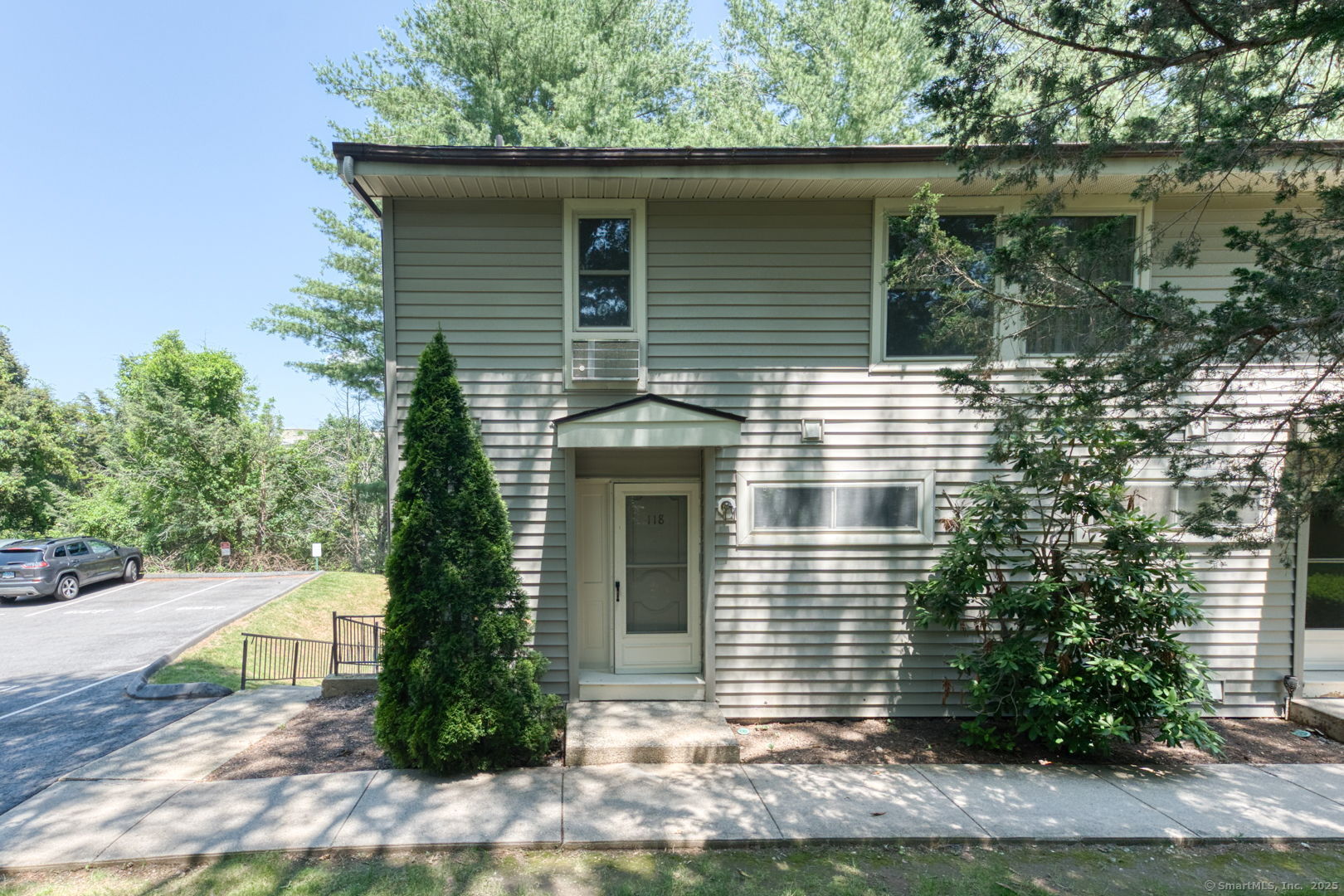 118 Sheraton Lane Norwich CT 06360