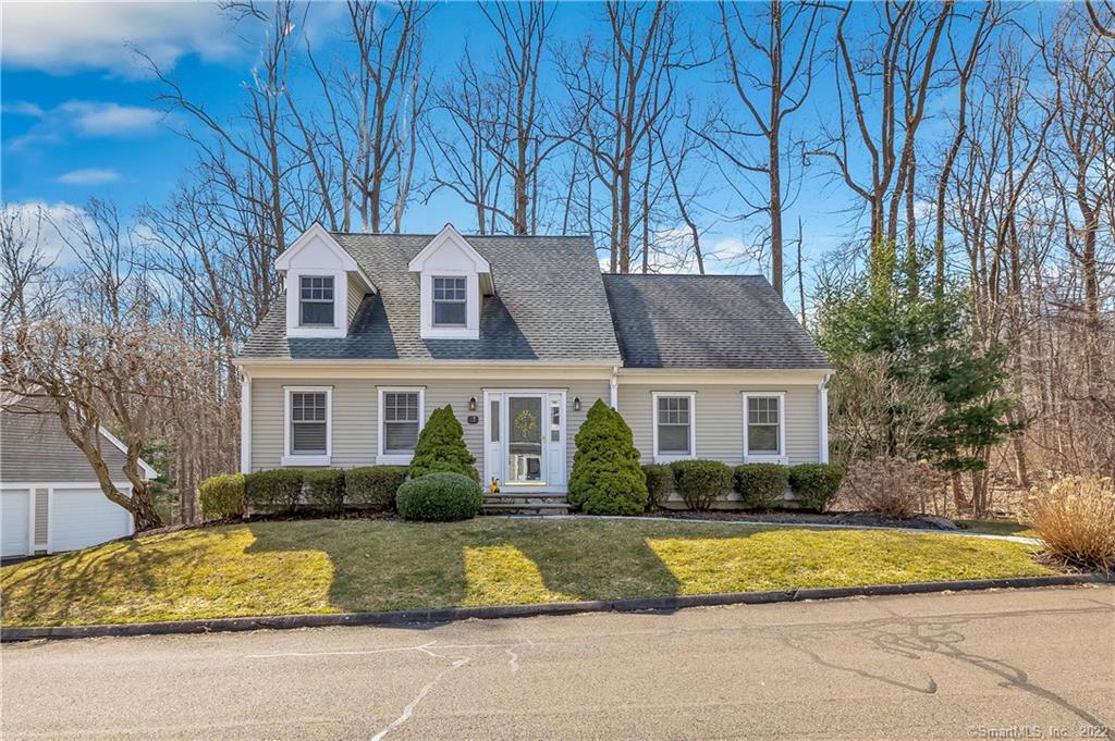 17 Bunker Hill Circle Shelton CT 06484