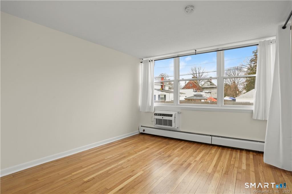 25 Ellsworth Street Bridgeport CT 06605