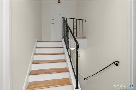 25 Ellsworth Street Bridgeport CT 06605