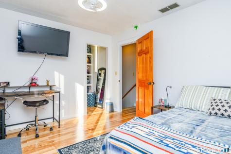 5 Upper Commons Woodbury CT 06798