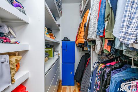 5 Upper Commons Woodbury CT 06798