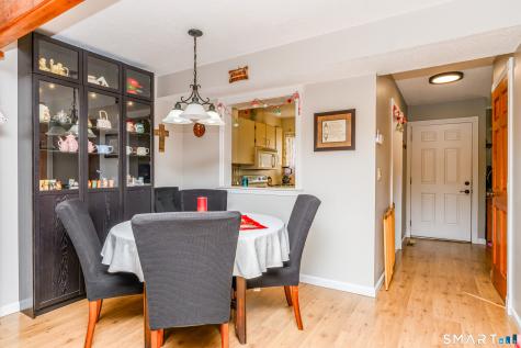 5 Upper Commons Woodbury CT 06798