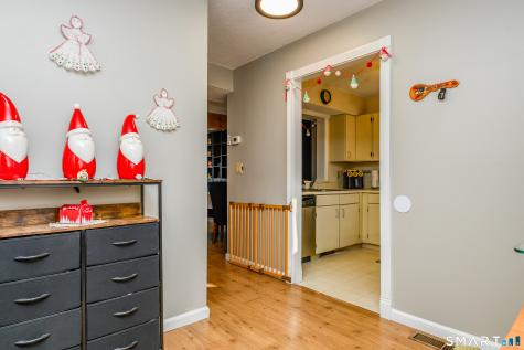 5 Upper Commons Woodbury CT 06798