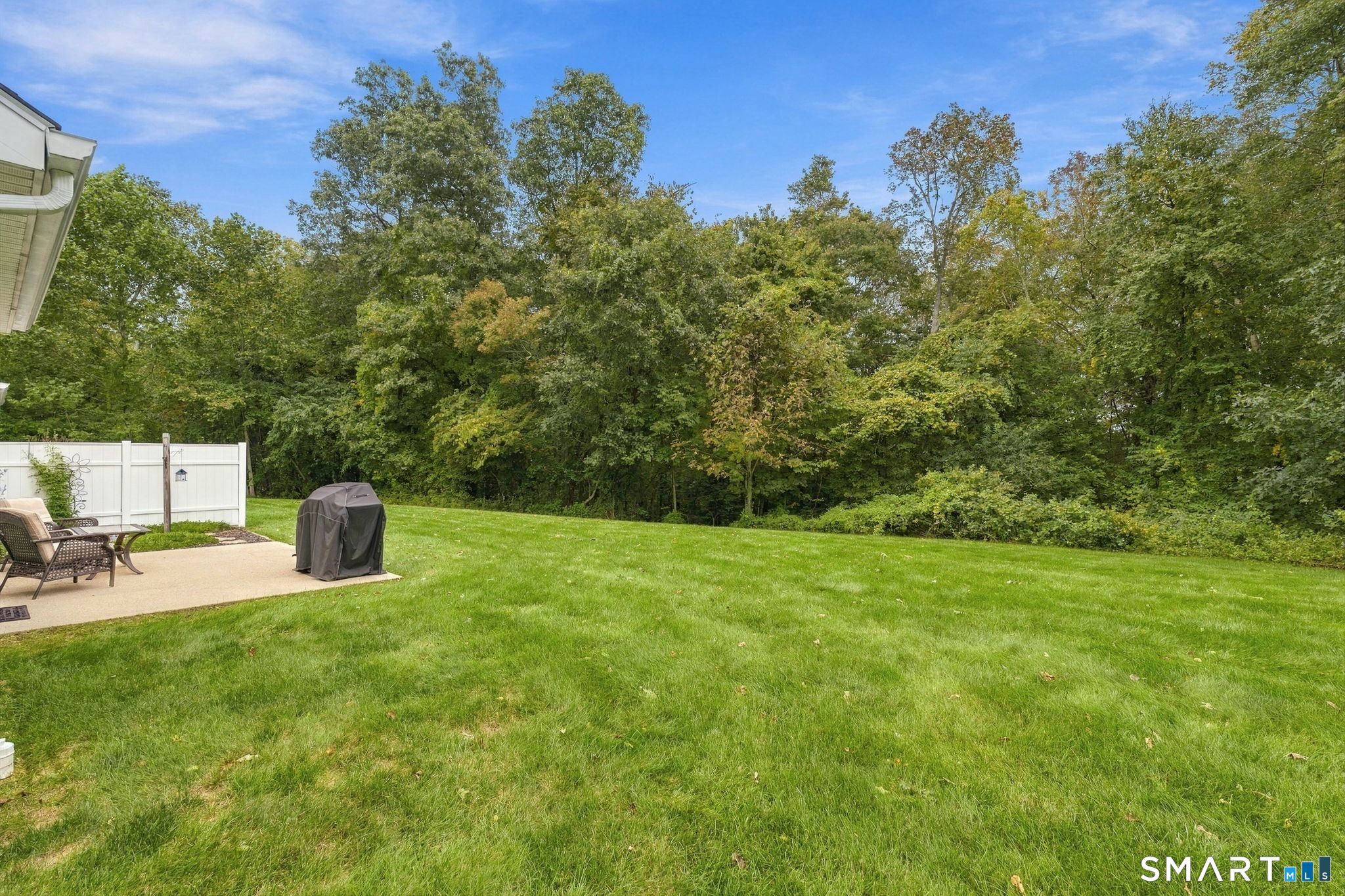 25 River Walk Drive Brooklyn CT 06234