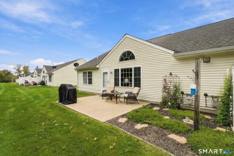 25 River Walk Drive Brooklyn CT 06234