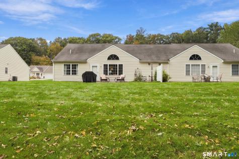 25 River Walk Drive Brooklyn CT 06234