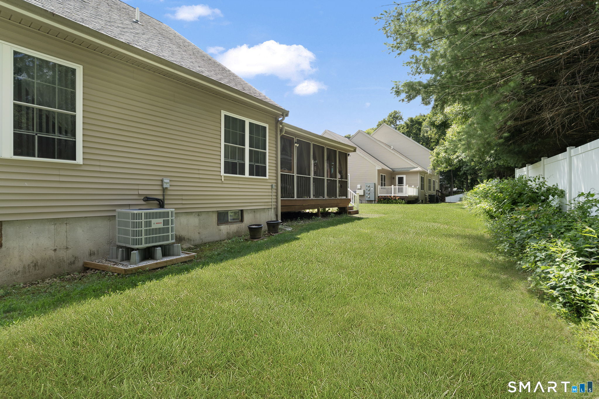 78 Perry Street Putnam CT 06260