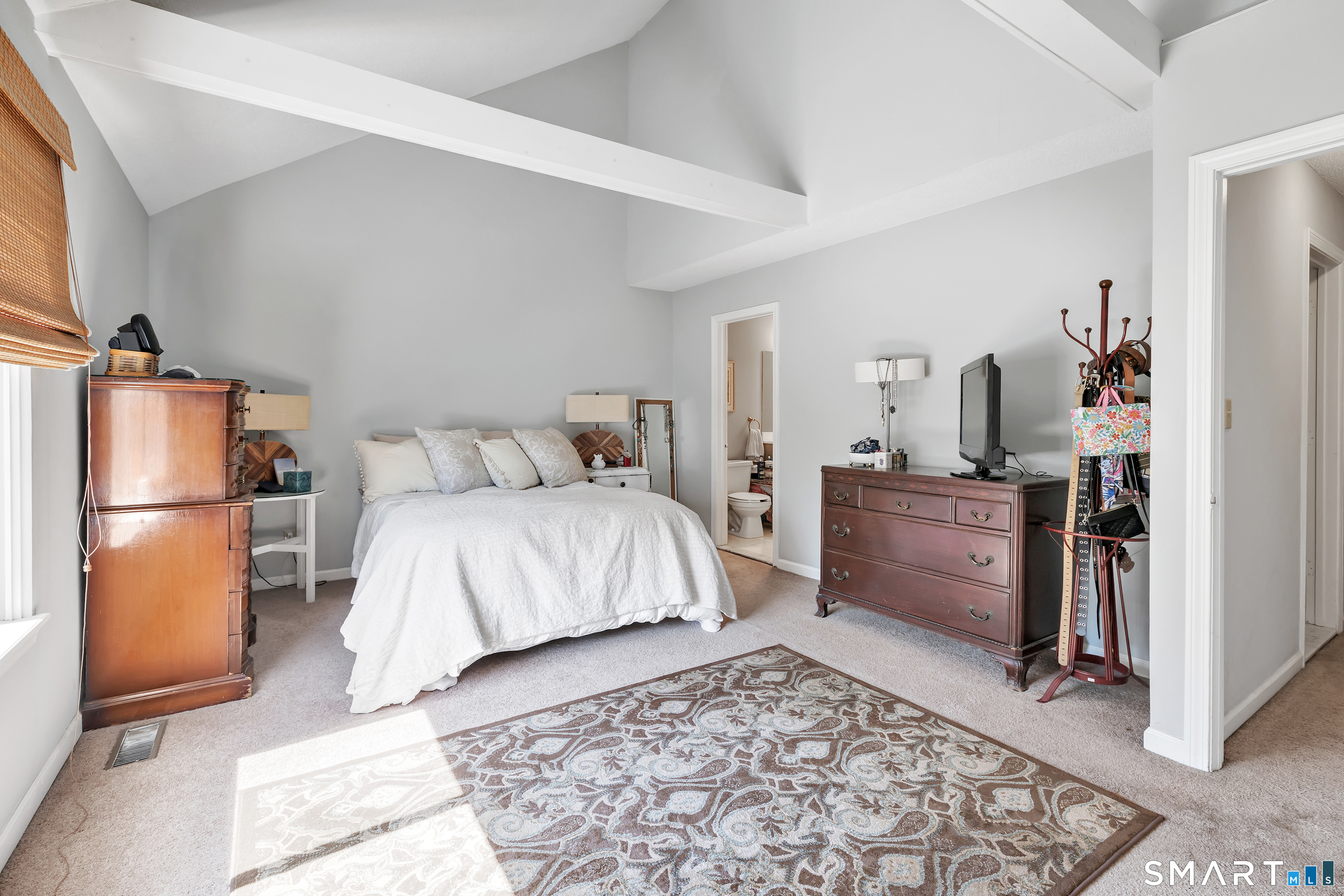 30 Ivy Grove Court Shelton CT 06484