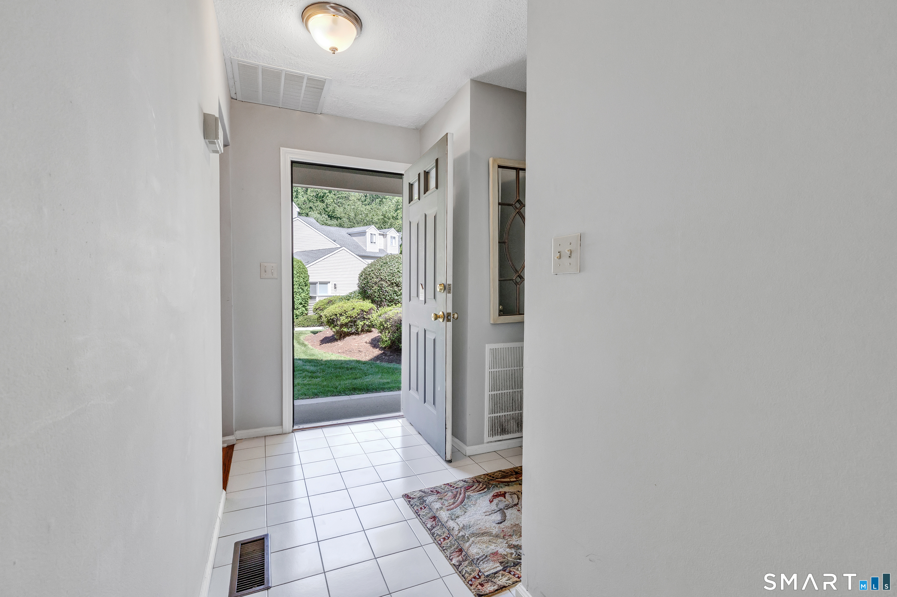 30 Ivy Grove Court Shelton CT 06484