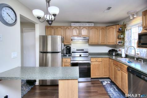 113 Carriage South Path Milford CT 06460