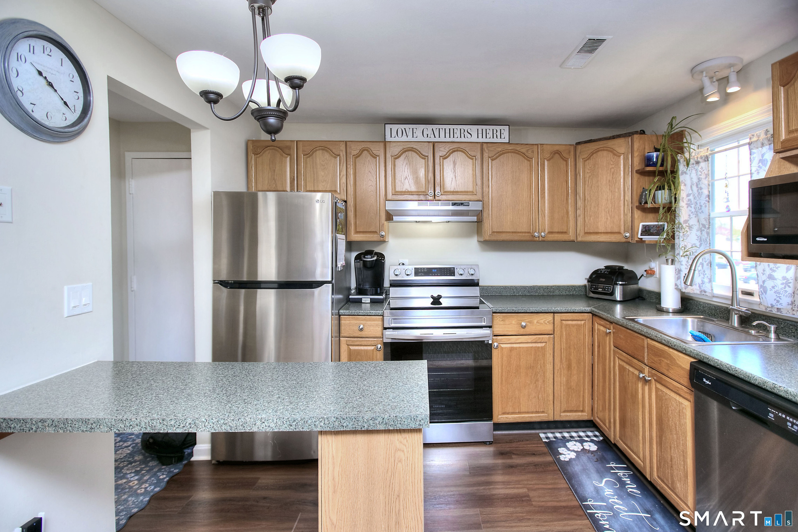 113 Carriage South Path Milford CT 06460