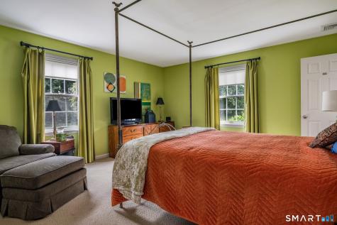 22 Thelbridge Street Madison CT 06443
