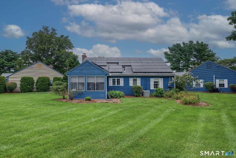 22 Thelbridge Street Madison CT 06443