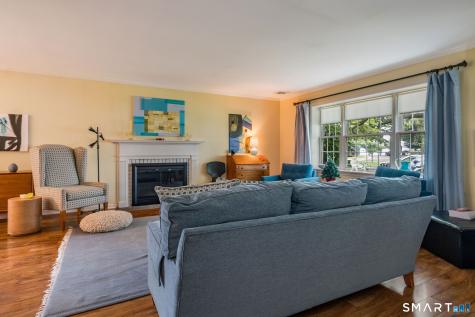 22 Thelbridge Street Madison CT 06443