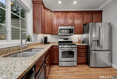 602 Woodland Hills Drive Trumbull CT 06611