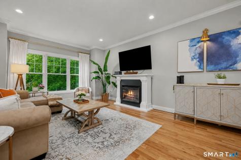 602 Woodland Hills Drive Trumbull CT 06611