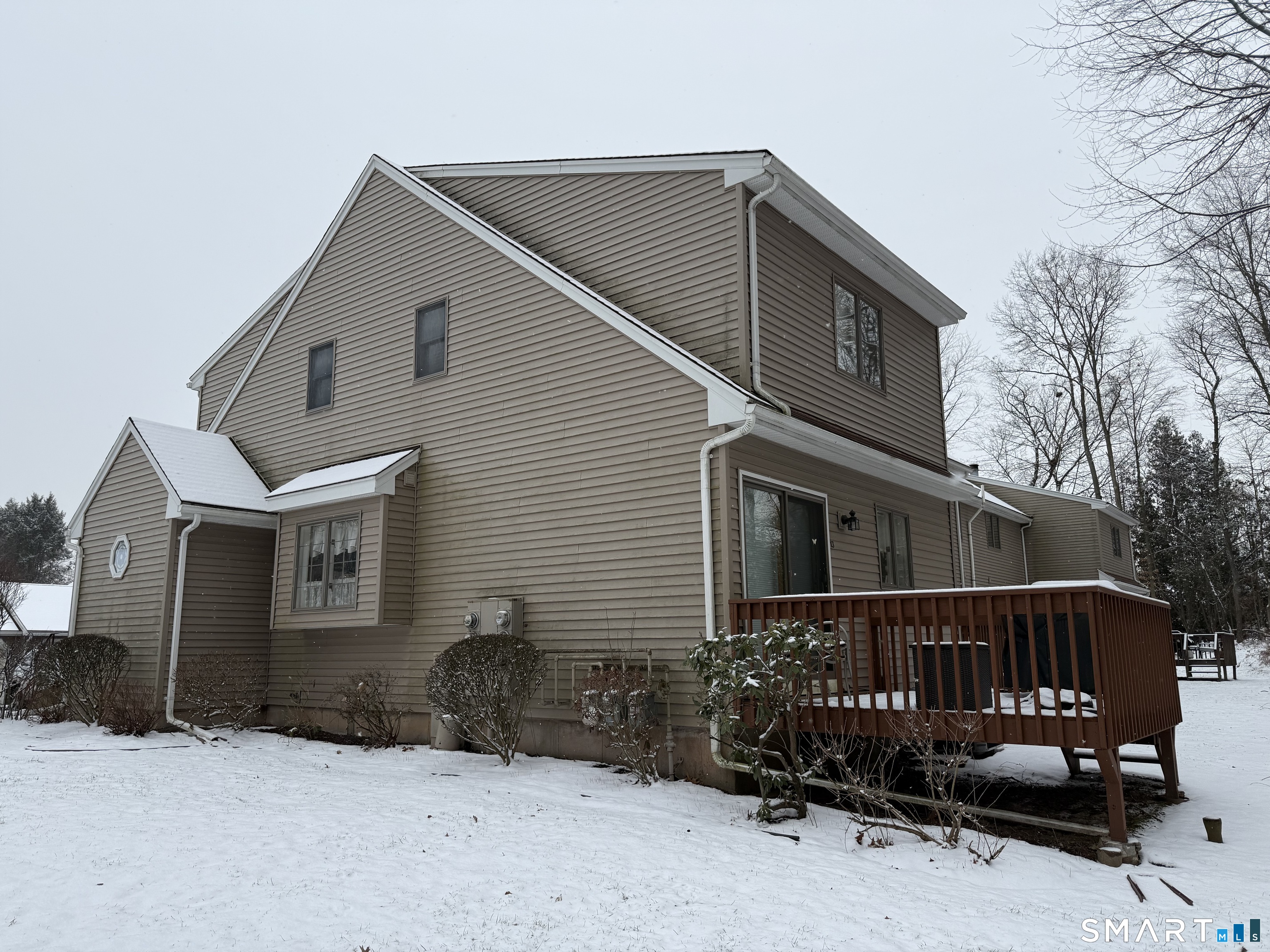 13 Quail Court Windsor Locks CT 06096