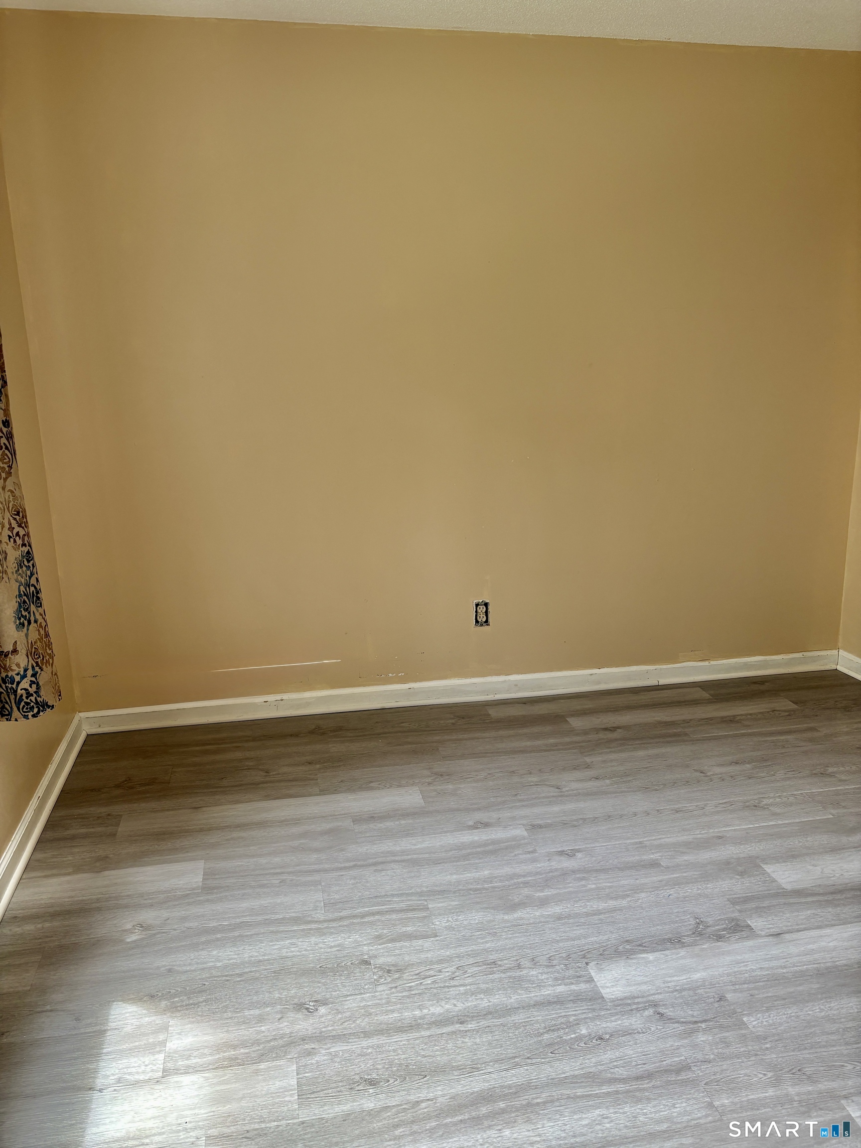 140 Thompson Street East Haven CT 06513
